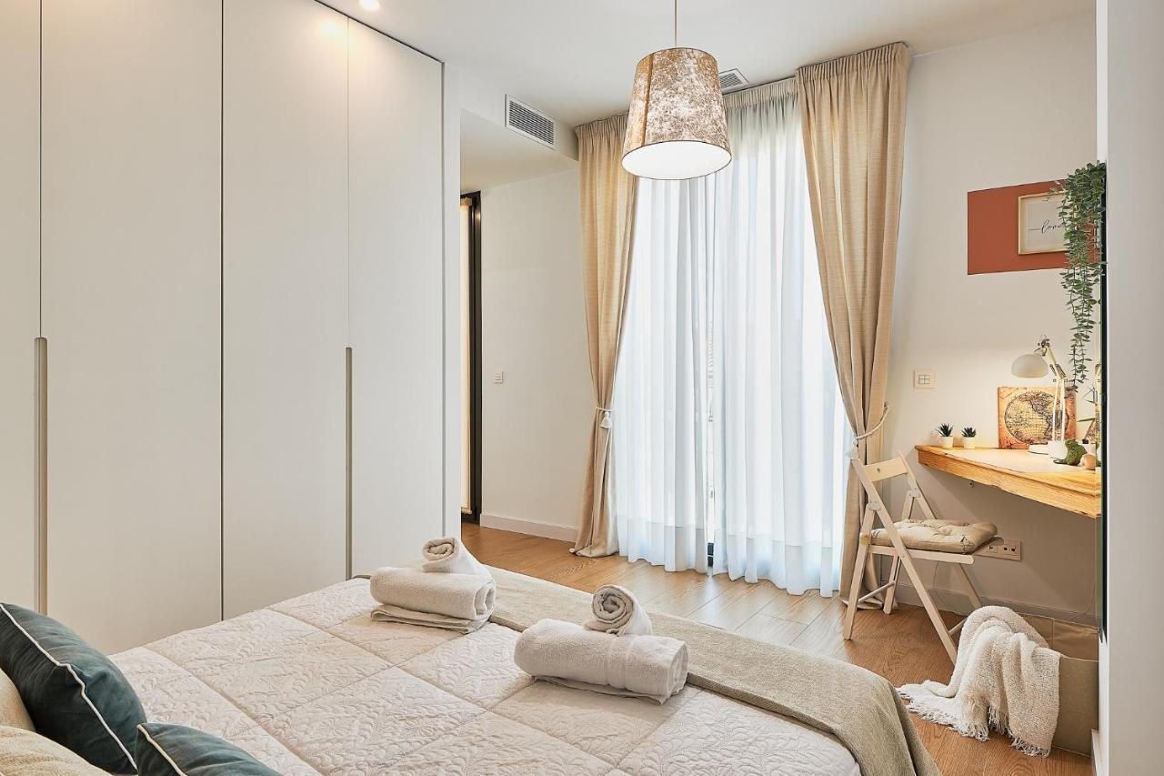 Sunny Elite Apartment Малага Екстериор снимка
